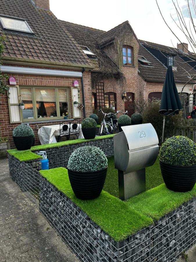 Khon Thai'S House Brugge Esterno foto